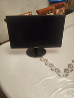 Monitor satilir Samsung