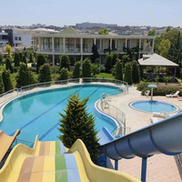 Sizlərə Buzovna- Zaqulbada dəniz kənarı  2 mərtəbəli  Villa satilir