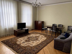 Kirayə evə otaq yoldaşı lazımdır