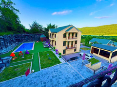 Villa Qubanin gozel tebiyetinde yerlesir!