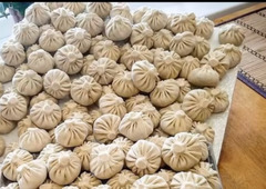 Ev üsulu yemekler yarimfabrikatlar - Kəsmə xengel, dusbere