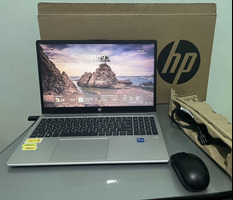 HP  Notbuk satilir 15.6 ", Intel Core i7, 512 GB