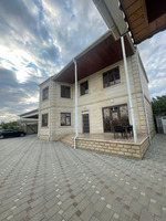 Xırdalanın Girişində Çox Möhtəşəm 2 Mərtəbəli Həyət Evi Satılır!  230.000₼