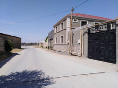 ÇOOX TƏCİLİ SATILIR.Sabunçu rayonu, Albalı 2,keçmiş Kirov dairəsinə yaxın , bağ ev satilir