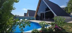 Qəbələ dağ mənzərəli A-frame villası icare - 8