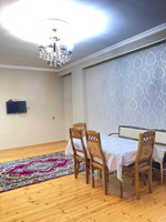 Kiraye Xirdalan 600 m Xirdan Qavqaz univerine yaxin 3 otaq 87 kv