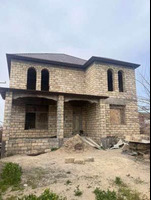 Novxanıda, Rahat marketle uzbeuz 4 sot kupçalı, Bag evi satilir 120 000 azn